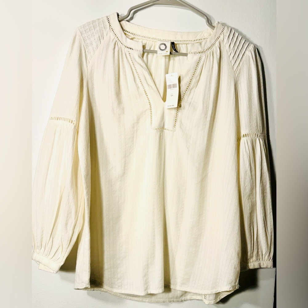 Anthropologie Akemi + Kin Peasant Eyelet Long Sleeve Blouse - XS